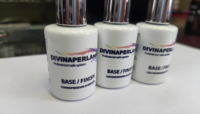 Divinaperla Base Finish Semipermanente da 14ml